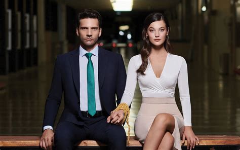 segreti di famiglia canale 5 replica